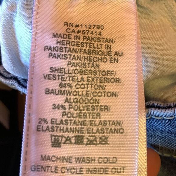 True Religion Jennie Curvy Mid Rise Capri Comfort Stretch Women’s size 28 - Picture 8 of 16